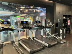 -TOP健身私教工作室(侨香店)