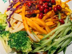 -清真盛志望麻酱酿皮铺