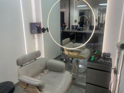 -Z.X HAIR SALON张新美业