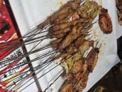 -三个大叔烤羊肉串·炭炉砂锅菜(西三旗店)