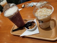 -西西弗书店&矢量咖啡(壹方购物中心店)