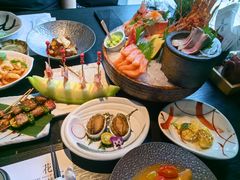 -花潮料理艺食馆(成都万象城店)