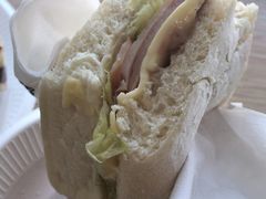 火腿蛋芝士帕尼尼-太平洋咖啡(北大国际医院店)