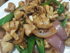 酱爆生肠-美食店(华贵路店)