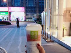 -奈雪的茶(市百一店)