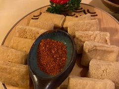 毕节爆浆小豆腐-山石榴·贵州菜(丰盛里店)