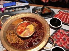 -哥老官重庆美蛙鱼头(宝山龙湖店)