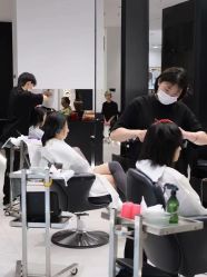 -DIAN DIAN SALON点点