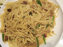 -小红鲸·海鲜餐厅(轸大路店)