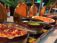 -四囍码头海鲜烧烤自助火锅(外滩南京东路悦荟广场店)