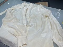 -福奈特洗衣·洗鞋·奢侈品护理(百联中环店)