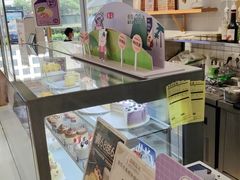 -焙丽拾光(麦凯乐直营店)