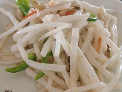 芦苇根炒肉丝-梦缘水乡·湖景餐厅
