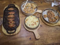 -老东镇啤酒屋海鲜加工·蒸汽海鲜·海鲜烧烤(台东店)