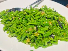 干巴菌炒空心杆-怡得观滇餐厅·地道昆明菜·1996(海埂大坝店)