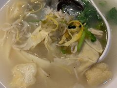 油豆腐百叶包粉丝汤-小杨生煎(龙之梦购物中心店)