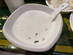 椰汁西米露龟苓膏-辛香汇(飞洲店)