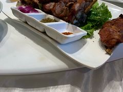 烤羊腿-巴依老爷新疆美食(常营店)
