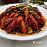 晒太阳喝冻啤酒吃🦞可以安排了