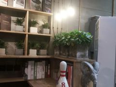 -HIGH FIVE哈福手工汉堡(桂林路店)