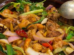 -胡须佬鸡煲四季火锅(龙珠大道店)