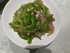 凉瓜拌牛筋-小碗大胃(福久源新天地店)
