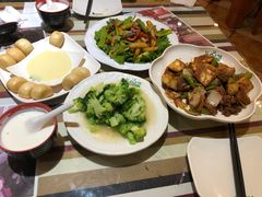 土豆烧牛肉-语言大学-清真食堂