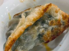 香煎本地韭菜饺-黄埔华苑酒家(黄埔总店)
