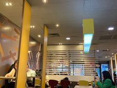 大堂-麦当劳(海岸城店)
