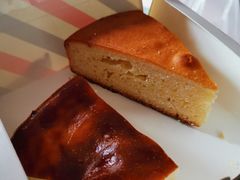 酸奶蛋糕-老梦面包 CHEZMOREL(三源里店)