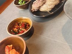 -苗阿哥酸汤牛肉火锅(体育场店)