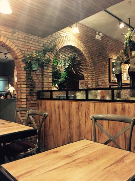 玛格萝妮餐厅(长阳店)