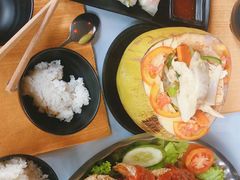 -Lanterns Vietnamese Restaurant