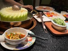 -得意咚瓜·顺德鱼生·冬瓜火锅(深圳首店)