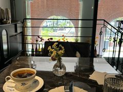-LESCEDARS Brasserie Bistro香柏树