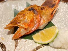 烤金吉鱼头-加奈日本料理