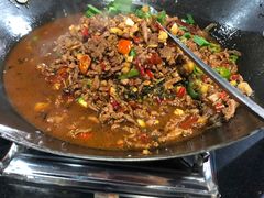 酸菜牛肉火锅-银满斗(步行街总店)