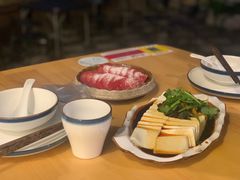 -聚汇三少·龙虾·中餐厅(莫邪路新天地店)