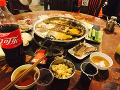 -邓莽子老火锅(中兴路总店)
