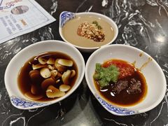 -楼外楼大刀肉传统火锅居(繁荣路店)
