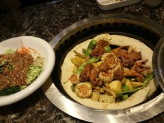 排骨焖饼锅-灶座小锅烀饼·铁锅炖(全国总店)