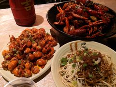 特色油焖大虾-巴厘龙虾·榜首油焖大虾(洞庭·艺术洋房店)