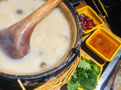 -云晓光头烧烤吧(盛夏店)
