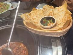 -挂旗柴锅鸡(蚌山区嘉年华店)