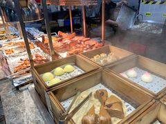 -金滏山烤肉·海鲜·火锅自助餐厅(襄阳万达店)