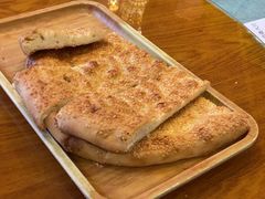 -乡村馕坑肉·烧烤·新疆菜·本地人更爱吃(阿勒泰首店)