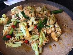 小炒有机花菜-Local泰莲庭(虹鳟鱼店)