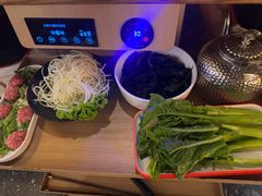 -晓宇重庆火锅(西安荟聚店)