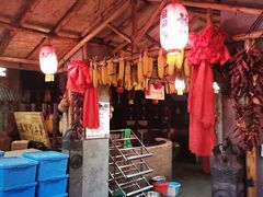 -鱼窝棚柴火铁锅炖(富山屯店)