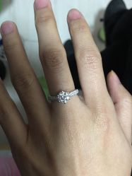 -威德钻石-克拉钻大本营(南京东路店)